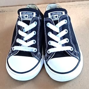 Converse Chuck Taylor All Street Lace up Kids Boys size 8 Black Tennis Shoes